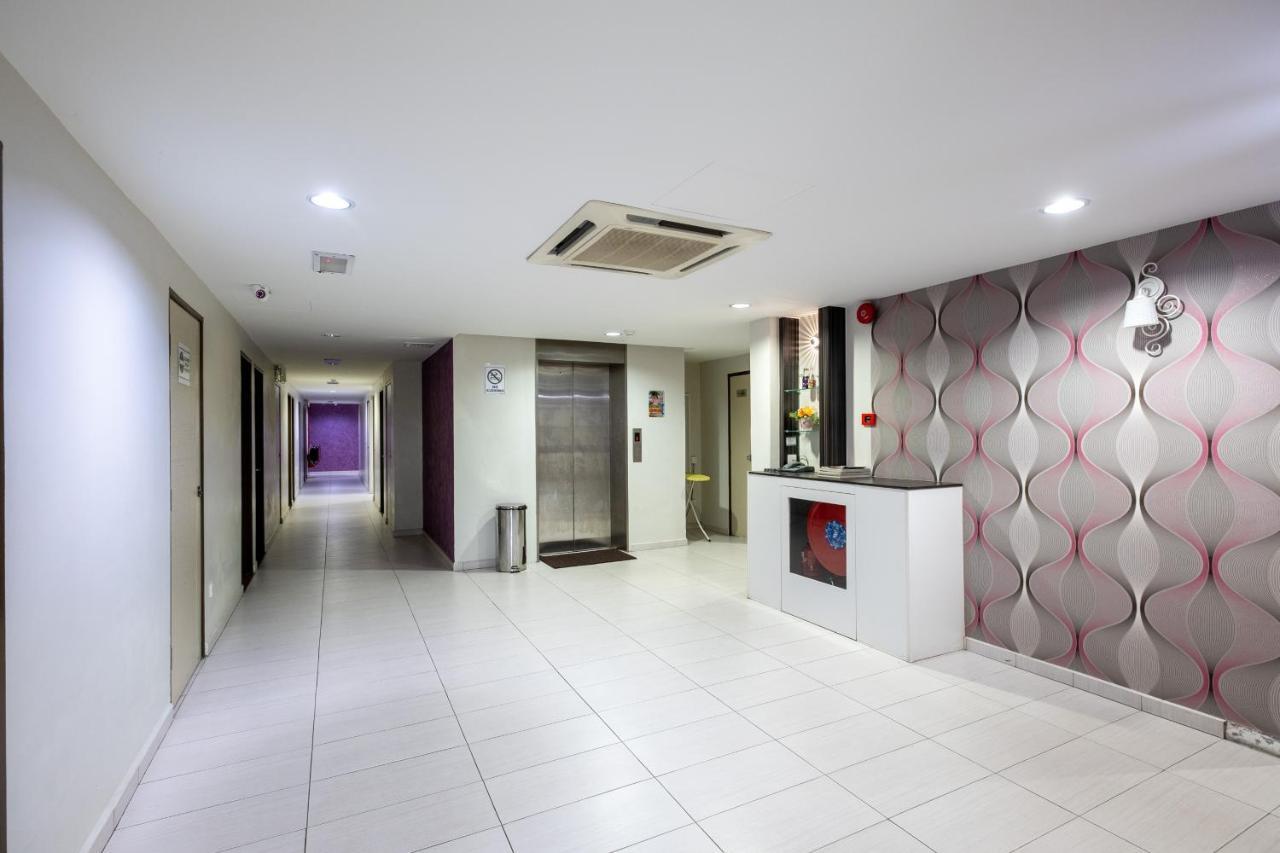 Bg Business Hotel Μπουκίτ Μερταχάμ Εξωτερικό φωτογραφία