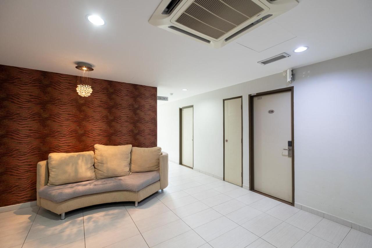 Bg Business Hotel Μπουκίτ Μερταχάμ Εξωτερικό φωτογραφία
