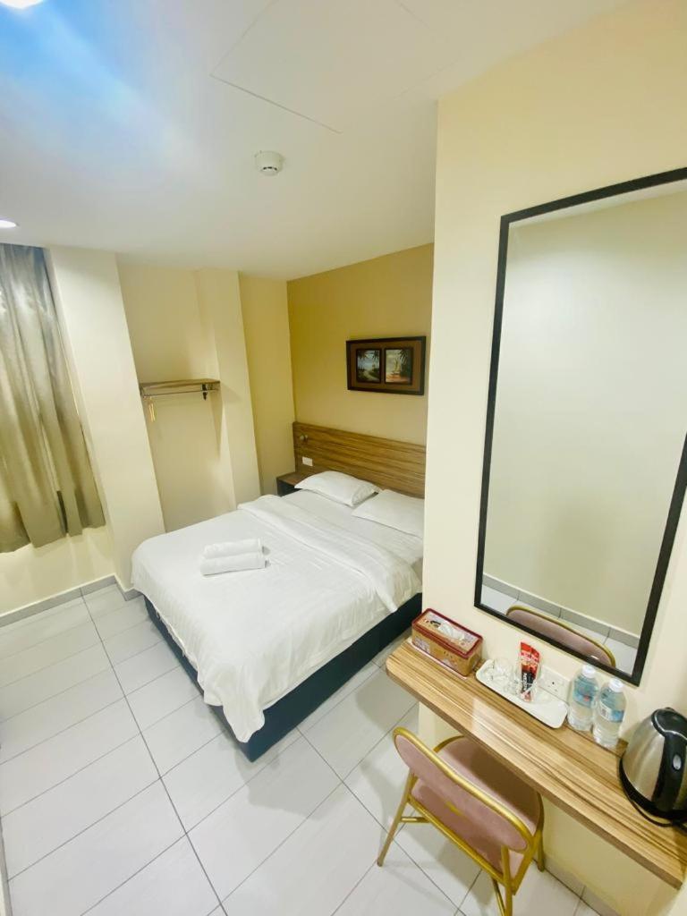 Bg Business Hotel Μπουκίτ Μερταχάμ Εξωτερικό φωτογραφία