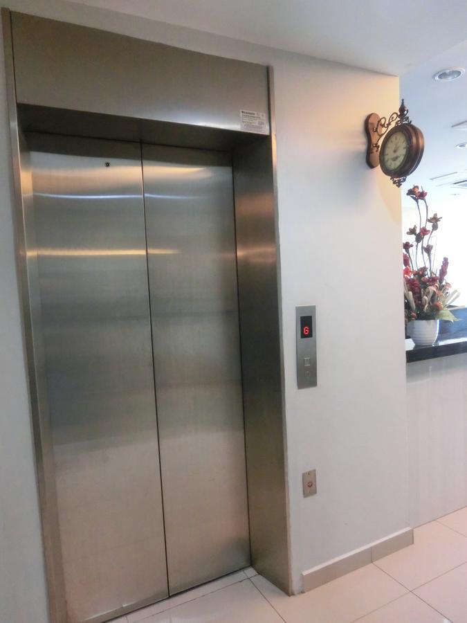 Bg Business Hotel Μπουκίτ Μερταχάμ Εξωτερικό φωτογραφία